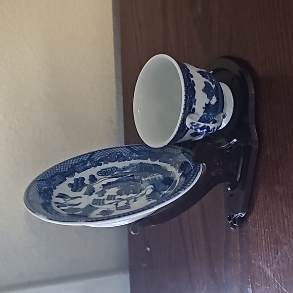 1940s Maruta Phoenix Small Japanese Tea Cup and Saucer with Stand - Picture 2 of 13